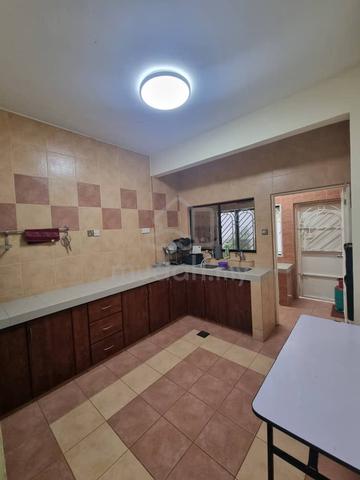 2 Storey Terrace House @ Taman Bukit Permai Cheras Fully Extend KL 1