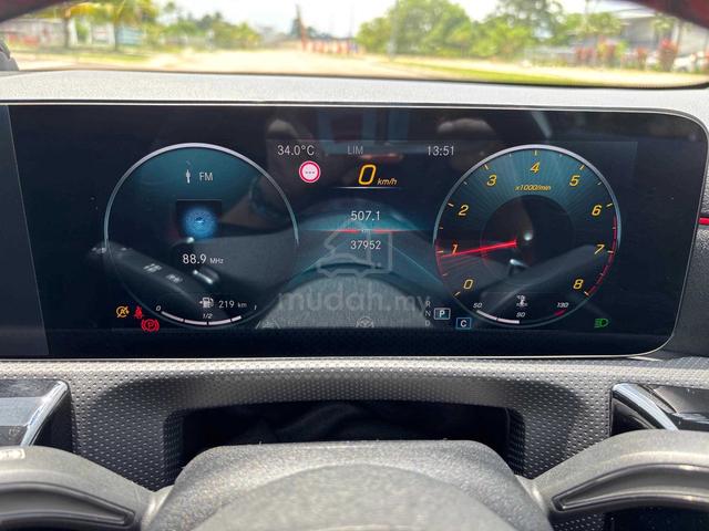 5A NEGO‼️2021 Mercedes Benz A180 Hatchback 1.3T - 2