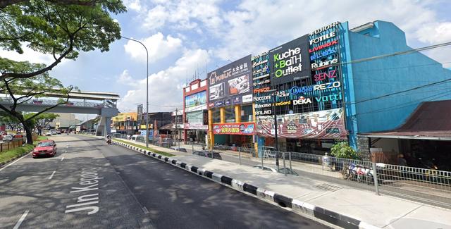 Facing Mainroad! Ground Floor, Jalan Kepong, Kepong, Jinjang Selatan 1