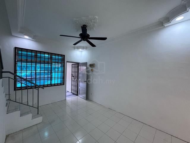 Kulai, Bandar Putra , Jalan Ara, Rumah Kulai ,Double Storey 3