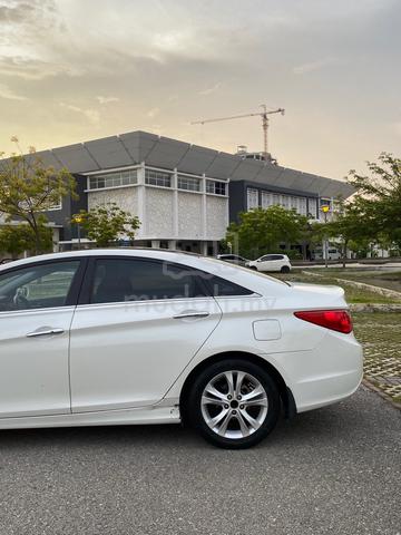 2011 Hyundai SONATA 2.0 THETA II HIGH SPEC YF (A) - 3