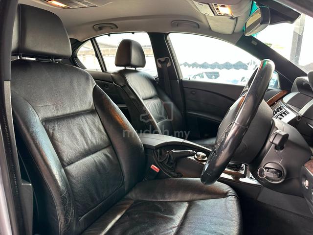 BMW 523i 2.5 E60 Trubo Service Record 1 Owner - 3