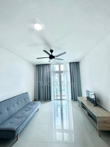 One Medini 1