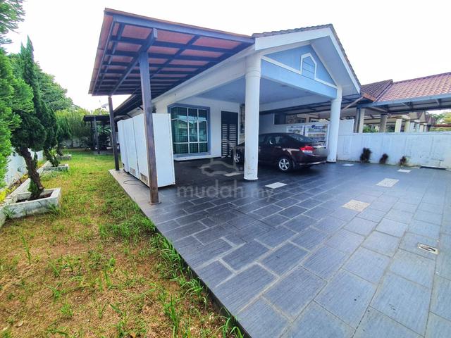 Extra Land Freehold MCL End Lot Semi D Setingkat Duyong Melaka 1