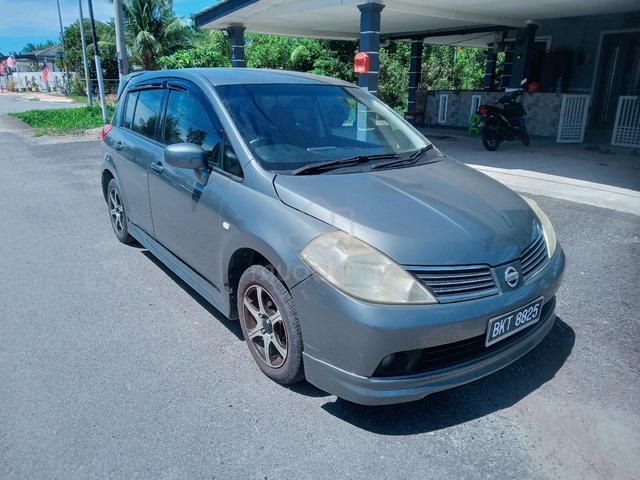 2010 Nissan LATIO 1.6 SPORT IMPUL (A) - 3