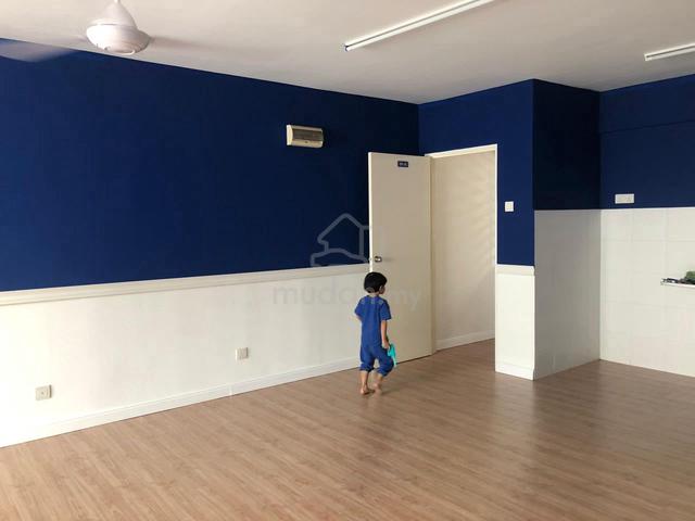 Apartment Stulang 5