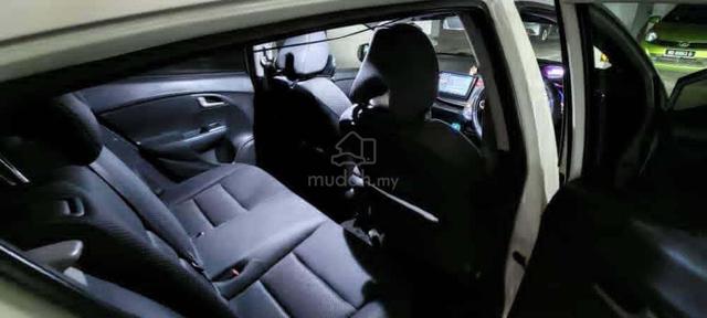 2011 Honda INSIGHT 1.3 (HYBRID) (A) - 3