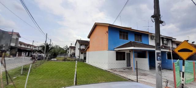 Bandar Putra Jalan Cemara Double Storey Medium Cost Corner lot Kulai 1