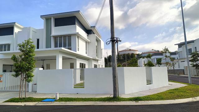 Bayu Sutera Elonia Double Story Corner Big Land Brand New Facing South 1