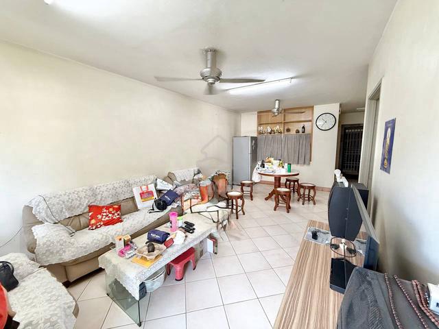 Perdana Exclusive Condo 1