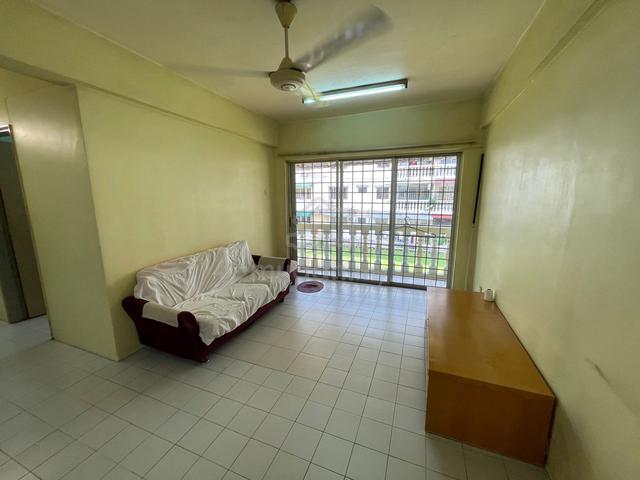Cheras Perdana Apartment Block D, E 1