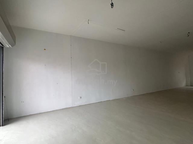 Laman Indah Single Storey Medium Cost Shop For Sale @ Pulai 1