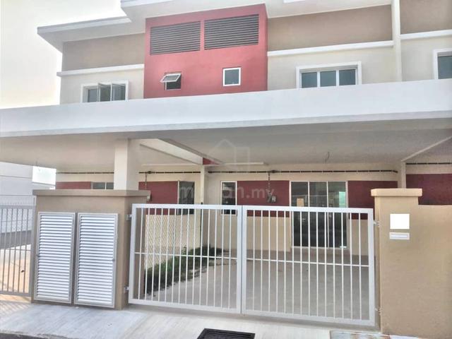 2 Storey Nilai Freehold | Gated Guarded Bumi Lot 1