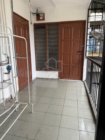 Desa Pandan Apartment 1