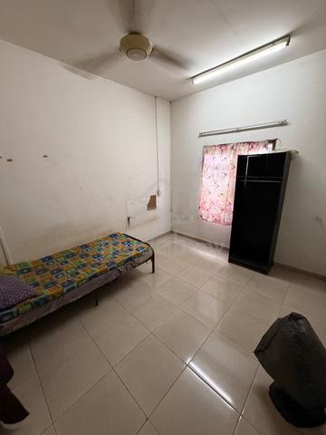 bilik sewa paya jaras 1