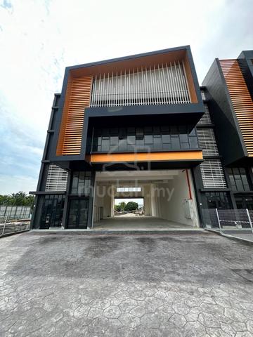 CORNER LOT 8141ft 3 Storey Factory Esteem Business Park Meru Klang 1