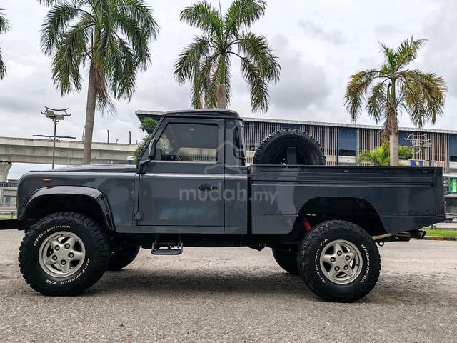 2011 Land Rover DEFENDER 110 HCPU PUMA 2.4 (M) 4X4 - 2