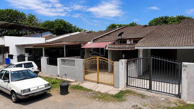 Jalan Syukur Satu Sri Muda 1 Storey Terraced House Freehold Non-Bumi 1