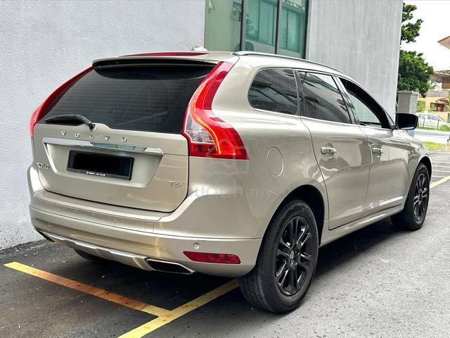 2015 Volvo XC60 2.0 T6 (A) NO PROCEESING FEE‼️ - 2