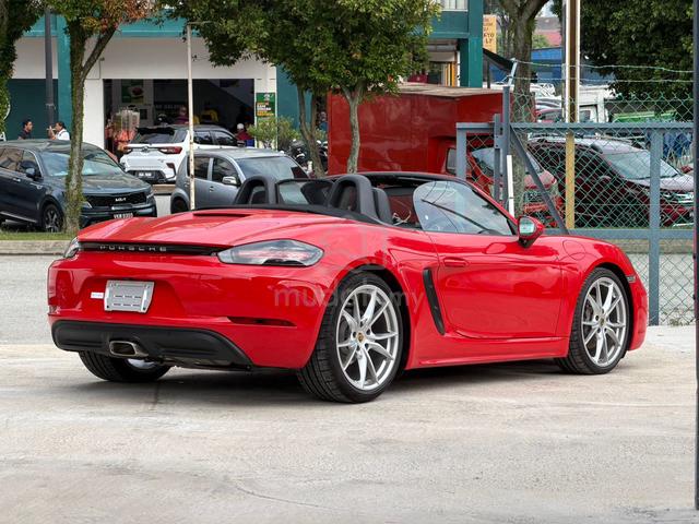 2022 Porsche BOXSTER 718 2.0 Carbon Interior Ready - 3