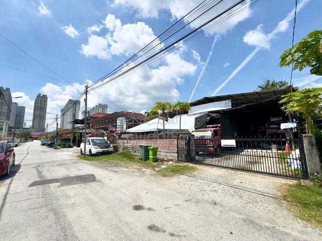 Tanah Lot Bungalow, Kampung Sri Batu, Jalan Ipoh, 51100 Kuala Lumpur 4