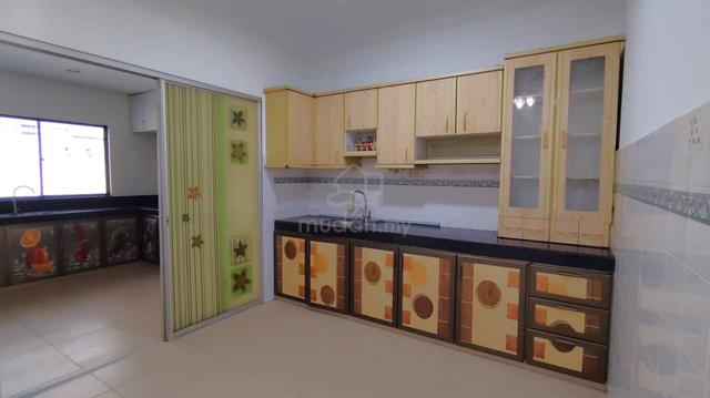 Taman Wawasan Pusat Bandar Puchong Double Storey Terrace House 1