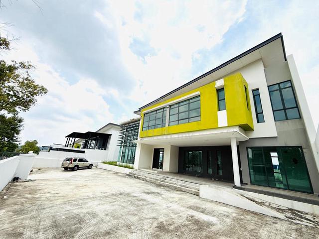 {7100sf} Zero lot Bungalow, Kota Emerald, The Rise, Anggun, Peridot 1