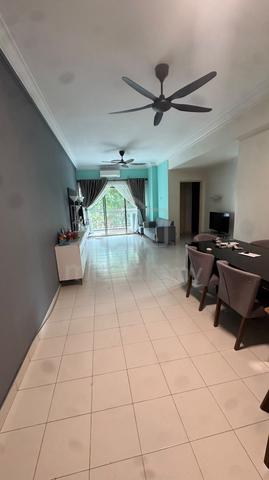 Danga View Apartment 1