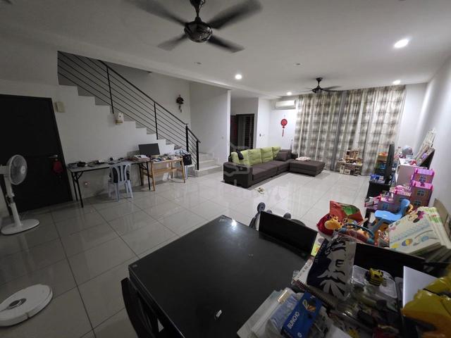 Nusa Idaman Precinct 8 double storey unblock view for sale 1