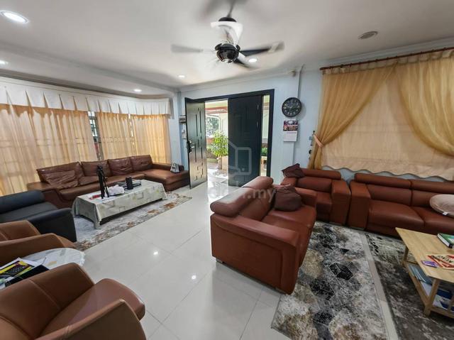 Bintulu Double Storey Semi Detached located at Tg Batu 1