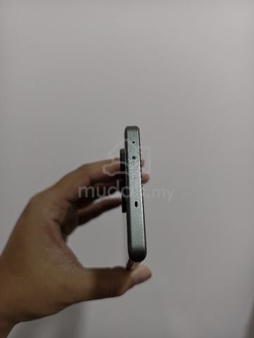 Realme GT 6 5G – 16GB RAM + 512GB ROM
 - photo 3 of 6