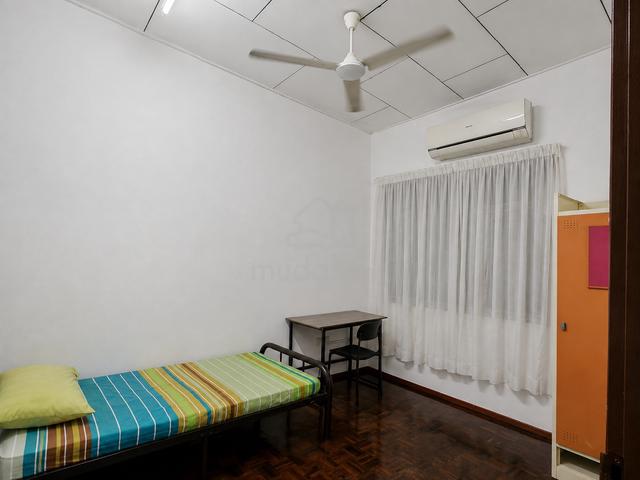 Bilik Sewa / Room Rental (Near UTM & Taman U) 1