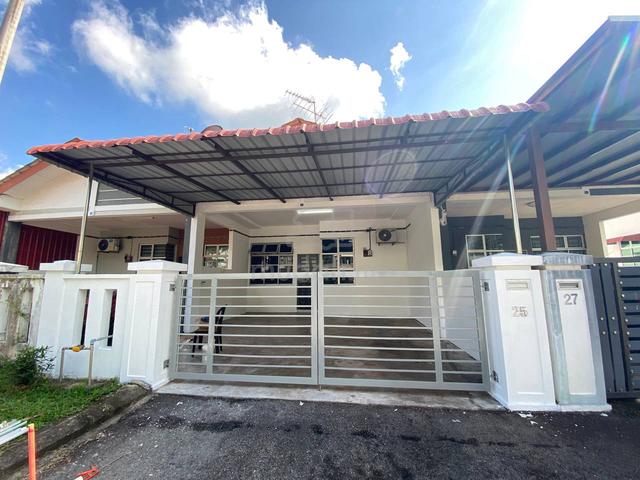 OPEN FACING Taman Desaru Utama Jalan Surian Renovated [ Full Loan ] 1