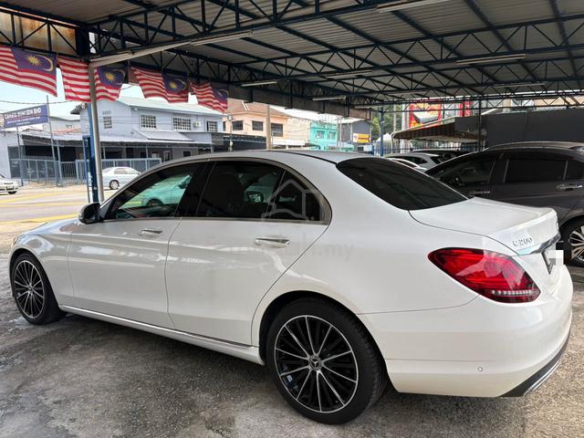 2019 Mercedes Benz C200 1.5 AVANTGARDE FACELIFT - 4