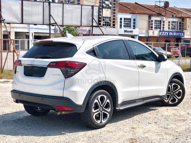 2021 Honda HR-V 1.8 V Spec 5-Years Warranty - 2