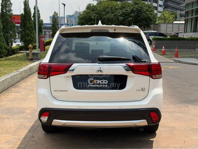Mitsubishi OUTLANDER 2.4 (CKD) F.S.Record - 4