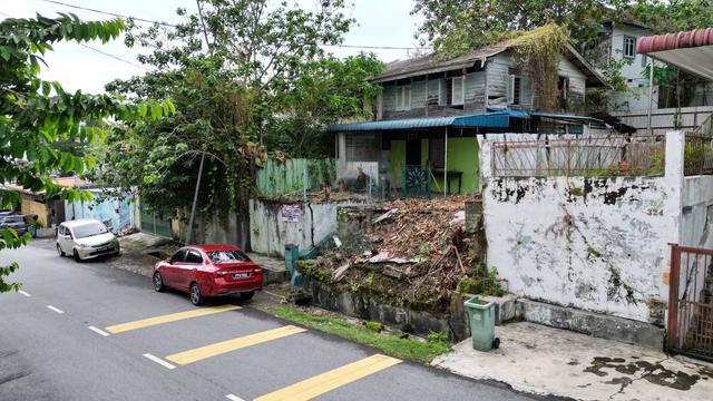 For Sale: Bukit Gelugor Land 1