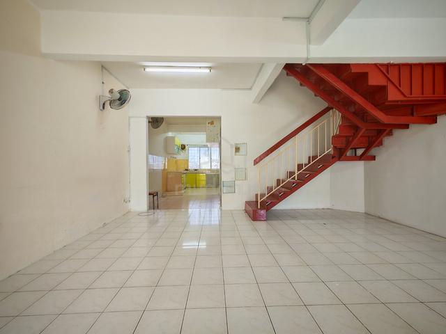 [Full Extend] 2 Storey Lestari Putra 6 LEP Seri Kembangan Equine Park 1