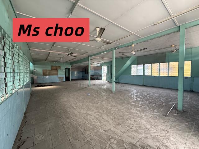 Sungai Tiram Bayan Lepas 2 storey face main road 1
