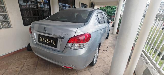 2013 Mitsubishi ATTRAGE 1.2 SE - Auto - 2