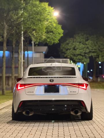 Lexus IS300 T F-SPORT Rare spec/ Full red interior - 4