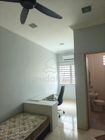 Room to let around Kota Kemuning / Bukit Rimau 1