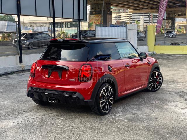 Recon 2022 mini cooper John cooper works 2.0 Turbo - 2