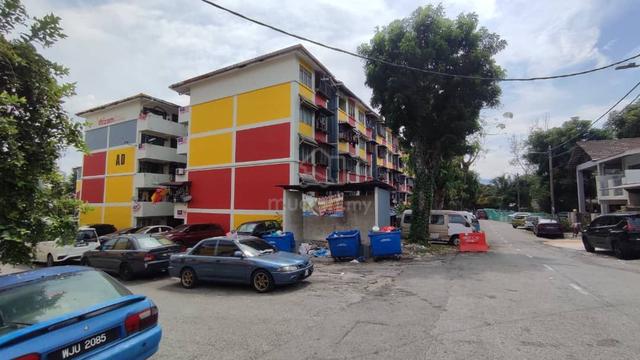 Flat Pandan Indah 1