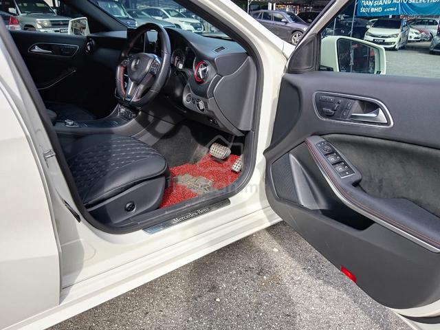 2015 Mercedes Benz A250 SPORTS AMG 2.0 - 5