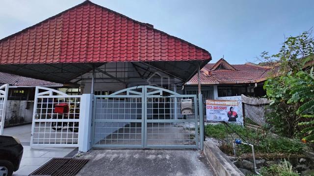 Teres setingkat Bangi - kawasan strategik 1