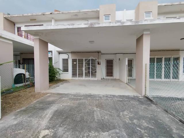 Double Storey Alam Suria Bandar Puncak Alam 1