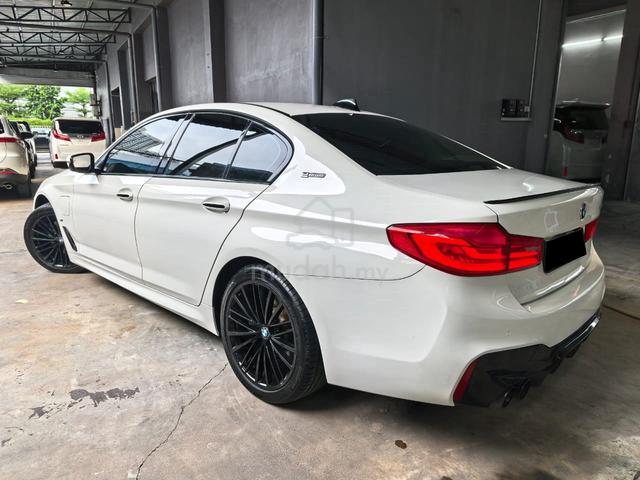 Bmw 530e 2.0 (A) DIRECT OWNER NO PROCESSING FEES - 2