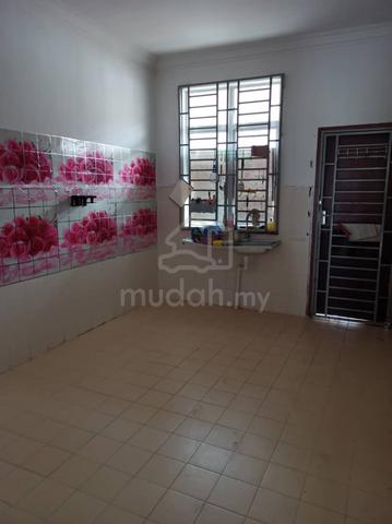 rumah sewa  4