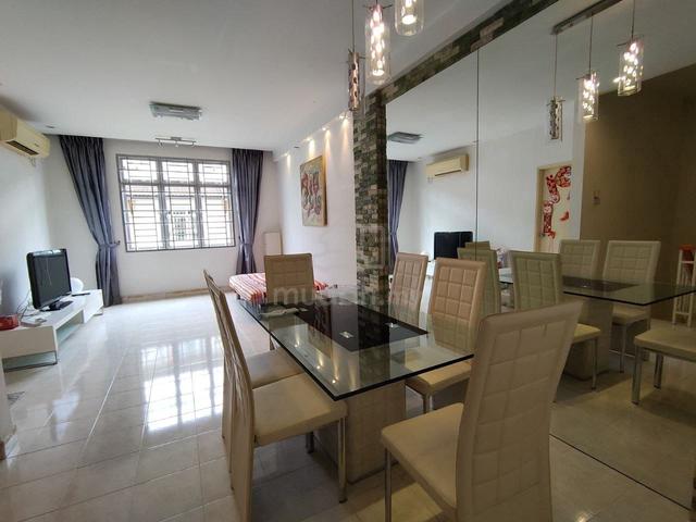 Nusavilla @ Nusa Bestari Townhouse 1